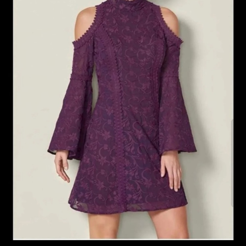 Cold Shoulder Lace Dress Size 16 Venus